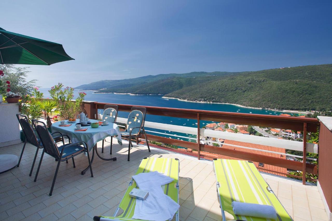 Apartments Lina 2023 Rabac Exteriér fotografie